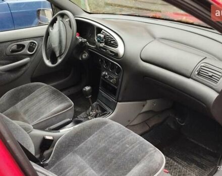 Червоний Форд Мондео, об'ємом двигуна 1.8 л та пробігом 273 тис. км за 1200 $, фото 1 на Automoto.ua