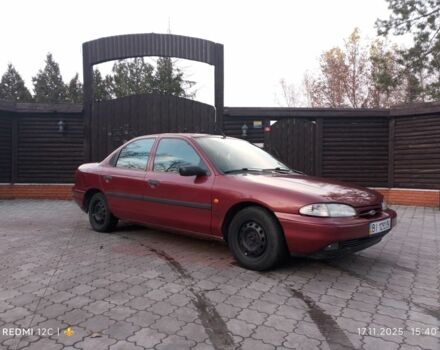 Красный Форд Мондео, объемом двигателя 1.6 л и пробегом 340 тыс. км за 1200 $, фото 4 на Automoto.ua