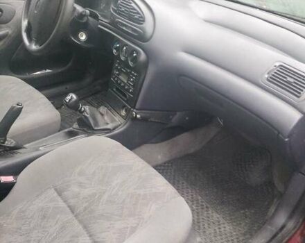 Красный Форд Мондео, объемом двигателя 1.6 л и пробегом 194 тыс. км за 2700 $, фото 12 на Automoto.ua