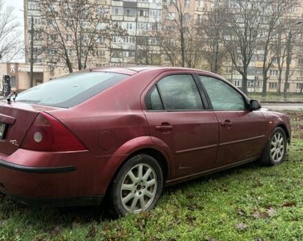 Красный Форд Мондео, объемом двигателя 0 л и пробегом 250 тыс. км за 1350 $, фото 3 на Automoto.ua