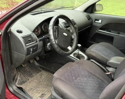 Красный Форд Мондео, объемом двигателя 0 л и пробегом 250 тыс. км за 1350 $, фото 5 на Automoto.ua