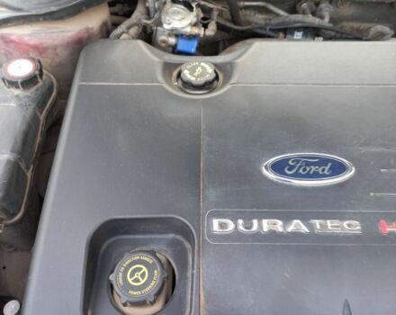 Красный Форд Мондео, объемом двигателя 1.8 л и пробегом 1 тыс. км за 1700 $, фото 1 на Automoto.ua