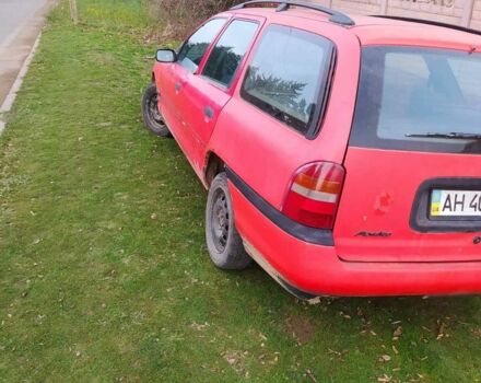 Красный Форд Мондео, объемом двигателя 1.8 л и пробегом 256 тыс. км за 800 $, фото 1 на Automoto.ua