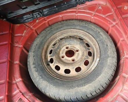 Красный Форд Мондео, объемом двигателя 1.8 л и пробегом 430 тыс. км за 900 $, фото 6 на Automoto.ua