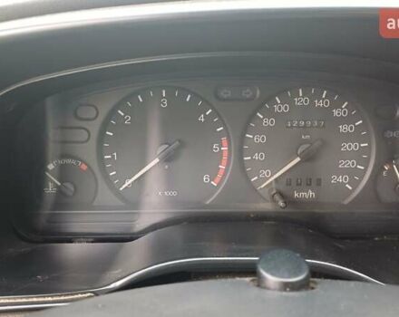 Красный Форд Мондео, объемом двигателя 1.8 л и пробегом 430 тыс. км за 900 $, фото 3 на Automoto.ua