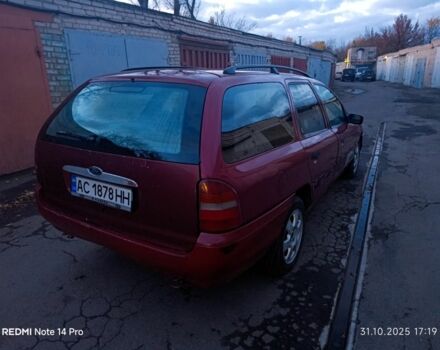 Червоний Форд Мондео, об'ємом двигуна 1.8 л та пробігом 300 тис. км за 1050 $, фото 4 на Automoto.ua