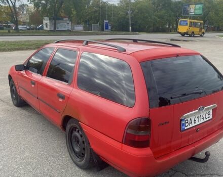 Форд Мондео 1997 в Кропивницком (Кировограде) на Automoto.ua Красный Форд Мондео, объемом двигателя 1.8 л и пробегом 356 тыс. км за 1550 $, фото 2 на Automoto.ua