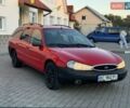 Красный Форд Мондео, объемом двигателя 1.8 л и пробегом 350 тыс. км за 1700 $, фото 1 на Automoto.ua