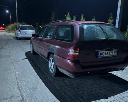 Красный Форд Мондео, объемом двигателя 1.8 л и пробегом 370 тыс. км за 2200 $, фото 2 на Automoto.ua