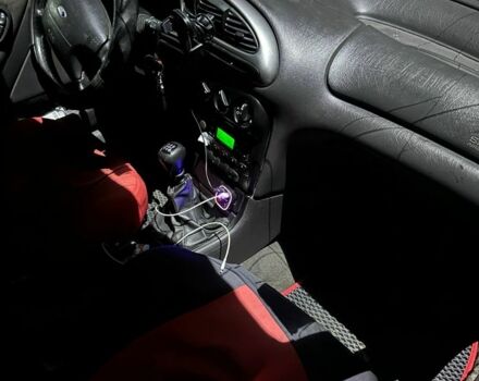 Красный Форд Мондео, объемом двигателя 1.8 л и пробегом 370 тыс. км за 2200 $, фото 5 на Automoto.ua