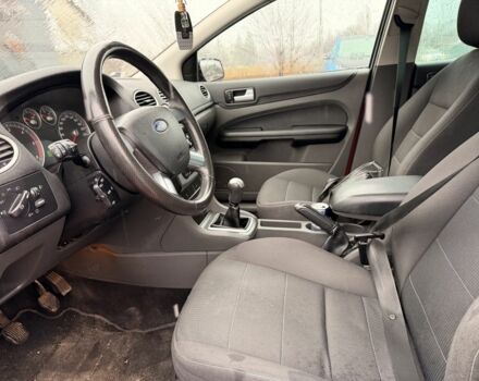 Червоний Форд Мондео, об'ємом двигуна 1.6 л та пробігом 200 тис. км за 2550 $, фото 13 на Automoto.ua