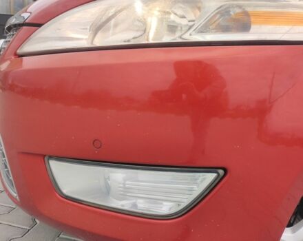 Червоний Форд Мондео, об'ємом двигуна 2 л та пробігом 300 тис. км за 5999 $, фото 6 на Automoto.ua