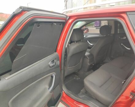 Червоний Форд Мондео, об'ємом двигуна 2 л та пробігом 300 тис. км за 5999 $, фото 19 на Automoto.ua