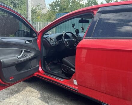 Красный Форд Мондео, объемом двигателя 2 л и пробегом 212 тыс. км за 6500 $, фото 7 на Automoto.ua