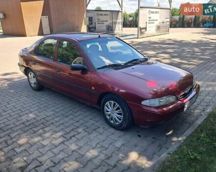 Червоний Форд Мондео, об'ємом двигуна 1.8 л та пробігом 413 тис. км за 1350 $, фото 5 на Automoto.ua