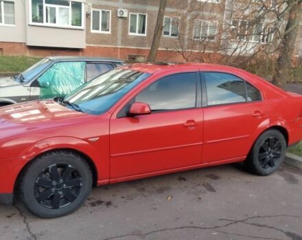 Красный Форд Мондео, объемом двигателя 2 л и пробегом 314 тыс. км за 3972 $, фото 3 на Automoto.ua