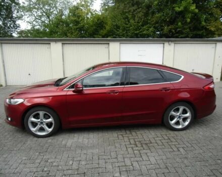 Красный Форд Мондео, объемом двигателя 2 л и пробегом 76 тыс. км за 6500 $, фото 2 на Automoto.ua