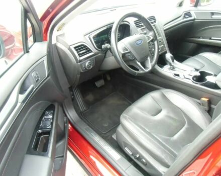 Красный Форд Мондео, объемом двигателя 2 л и пробегом 76 тыс. км за 6500 $, фото 7 на Automoto.ua