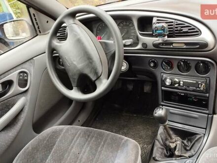 Червоний Форд Мондео, об'ємом двигуна 1.8 л та пробігом 273 тис. км за 1200 $, фото 1 на Automoto.ua