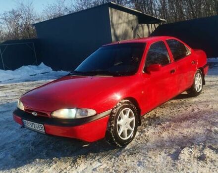 Червоний Форд Мондео, об'ємом двигуна 1.8 л та пробігом 480 тис. км за 1300 $, фото 1 на Automoto.ua