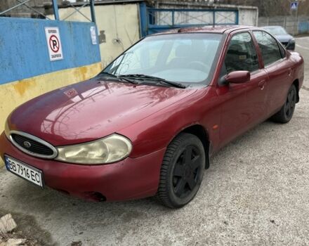 Червоний Форд Мондео, об'ємом двигуна 2 л та пробігом 333 тис. км за 1100 $, фото 1 на Automoto.ua