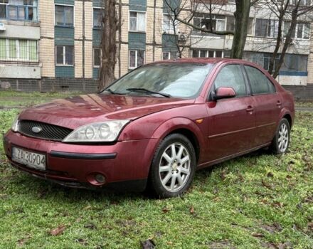 Красный Форд Мондео, объемом двигателя 0 л и пробегом 250 тыс. км за 1350 $, фото 1 на Automoto.ua