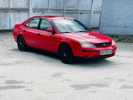 Форд Мондео 2002 у Києві на Automoto.ua Червоний Форд Мондео, об'ємом двигуна 1.8 л та пробігом 289 тис. км за 2890 $, фото 1 на Automoto.ua