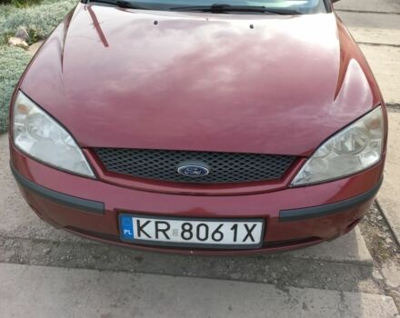 Красный Форд Мондео, объемом двигателя 1.8 л и пробегом 1 тыс. км за 1700 $, фото 1 на Automoto.ua