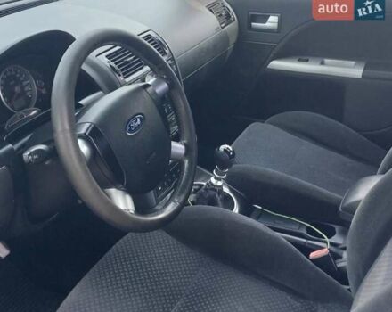 Форд Мондео, объемом двигателя 2 л и пробегом 300 тыс. км за 4000 $, фото 1 на Automoto.ua