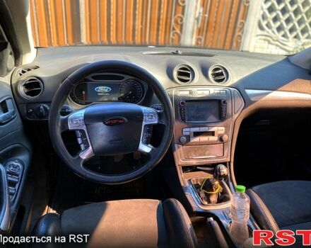 Форд Мондео, об'ємом двигуна 2.5 л та пробігом 260 тис. км за 5500 $, фото 4 на Automoto.ua