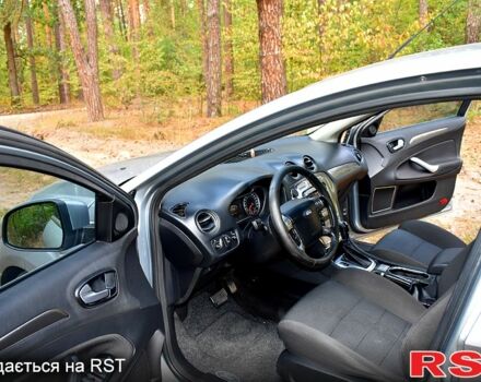 Форд Мондео, объемом двигателя 2.3 л и пробегом 195 тыс. км за 7200 $, фото 4 на Automoto.ua