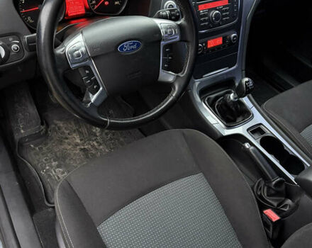 Форд Мондео, объемом двигателя 1.6 л и пробегом 190 тыс. км за 7400 $, фото 9 на Automoto.ua