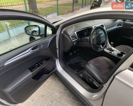 Форд Мондео, об'ємом двигуна 2 л та пробігом 33 тис. км за 15000 $, фото 4 на Automoto.ua