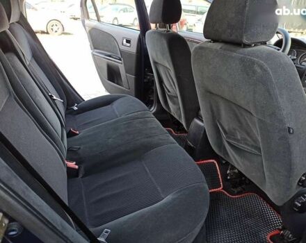 Форд Мондео, объемом двигателя 1.8 л и пробегом 231 тыс. км за 2200 $, фото 15 на Automoto.ua