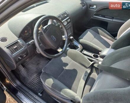 Форд Мондео, объемом двигателя 2 л и пробегом 340 тыс. км за 4500 $, фото 3 на Automoto.ua