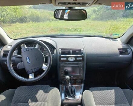 Форд Мондео, объемом двигателя 2 л и пробегом 340 тыс. км за 4500 $, фото 4 на Automoto.ua