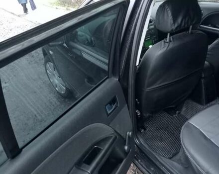 Форд Мондео, объемом двигателя 1.8 л и пробегом 252 тыс. км за 4200 $, фото 7 на Automoto.ua