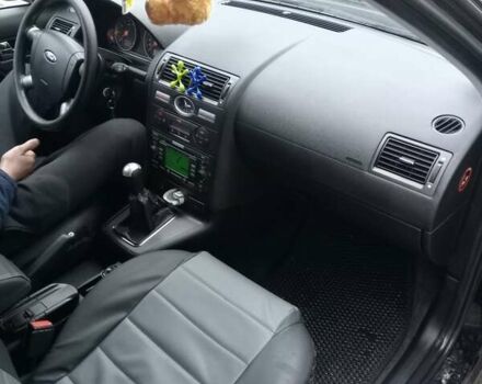 Форд Мондео, объемом двигателя 1.8 л и пробегом 252 тыс. км за 4200 $, фото 14 на Automoto.ua
