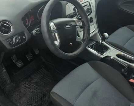 Форд Мондео, объемом двигателя 2 л и пробегом 425 тыс. км за 2757 $, фото 19 на Automoto.ua