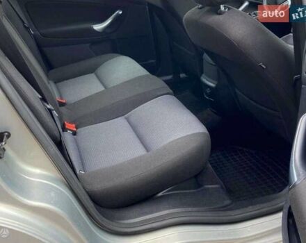Форд Мондео, объемом двигателя 1.8 л и пробегом 294 тыс. км за 7800 $, фото 14 на Automoto.ua