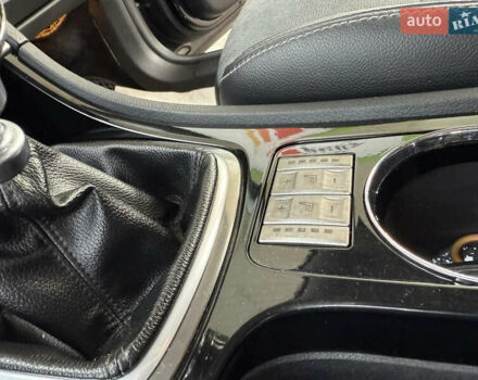 Форд Мондео, объемом двигателя 2 л и пробегом 223 тыс. км за 5799 $, фото 34 на Automoto.ua