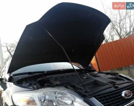 Форд Мондео, объемом двигателя 2 л и пробегом 186 тыс. км за 5700 $, фото 18 на Automoto.ua