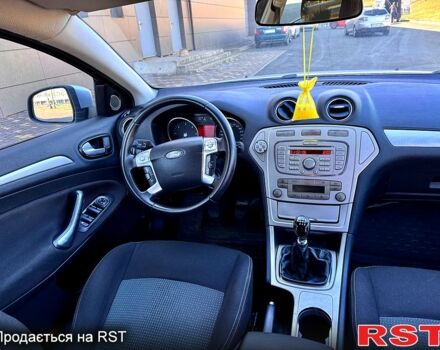 Форд Мондео, объемом двигателя 20 л и пробегом 260 тыс. км за 5900 $, фото 9 на Automoto.ua