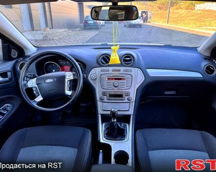 Форд Мондео, объемом двигателя 20 л и пробегом 260 тыс. км за 5900 $, фото 11 на Automoto.ua