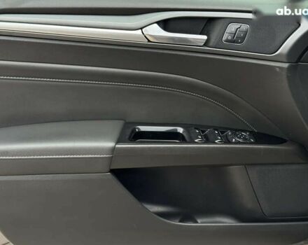 Форд Мондео, объемом двигателя 2 л и пробегом 254 тыс. км за 12950 $, фото 28 на Automoto.ua