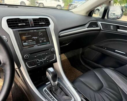 Форд Мондео, объемом двигателя 2 л и пробегом 181 тыс. км за 10800 $, фото 14 на Automoto.ua