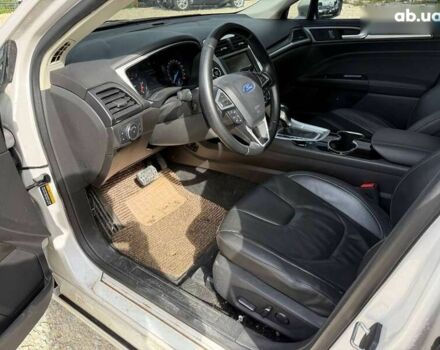 Форд Мондео, объемом двигателя 2 л и пробегом 181 тыс. км за 10800 $, фото 17 на Automoto.ua