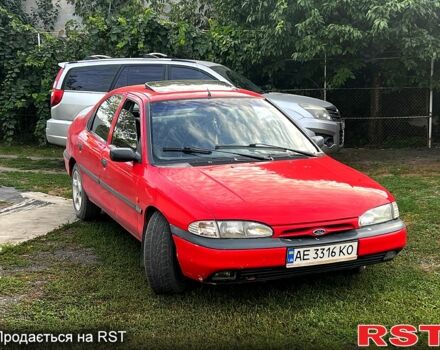 Форд Мондео 1993 в Николаеве на Automoto.ua Форд Мондео, объемом двигателя 1.8 л и пробегом 220 тыс. км за 3300 $, фото 2 на Automoto.ua