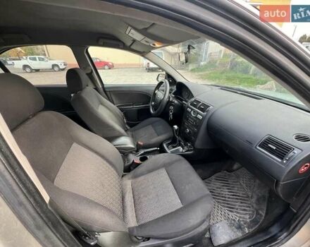 Форд Мондео, об'ємом двигуна 2 л та пробігом 472 тис. км за 2700 $, фото 8 на Automoto.ua