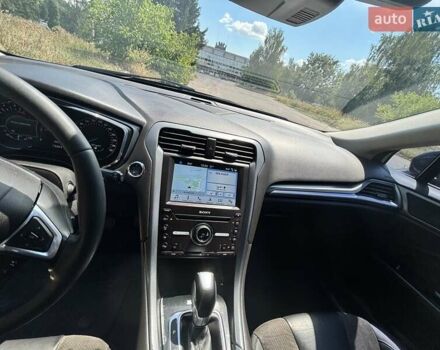 Форд Мондео, объемом двигателя 2 л и пробегом 196 тыс. км за 16000 $, фото 9 на Automoto.ua